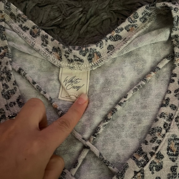 White crow shirt - Picture 2 of 3